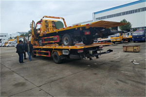 建水同城汽车补胎